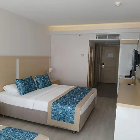 Pirate's Park 4*